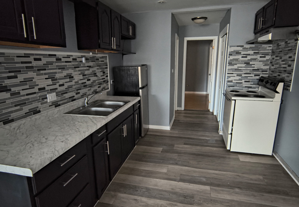 5746 W 35 ST