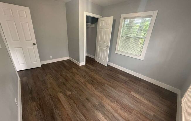 Freshly renovated 3/1 home!