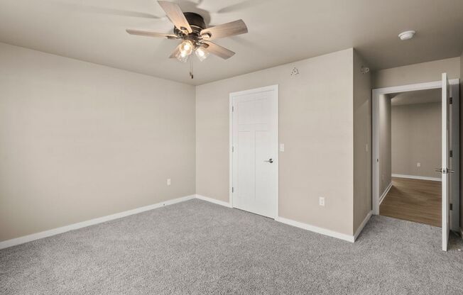 3 beds, 2 baths, 1,446 sqft, $2,099.99, Unit 184-07