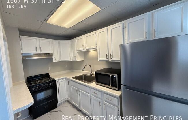 1607 W 37 ST