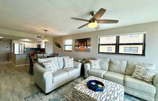 Top-Floor Cape Coral Condo with Wraparound Balcony and Breathtaking Sunsets