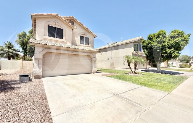 1242 W GLENMERE DR