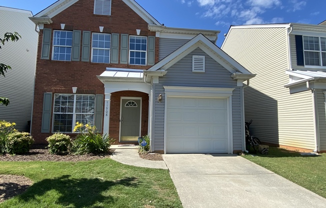 Well Maintained Townhome in Ballantyne Community