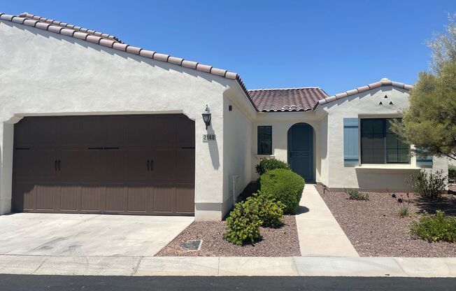 Gorgeous 2 Bed/2 Bath + Den Home In Litchfield Park! Gated Community, Community Pool & Upgrades Throughout!