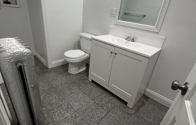 4 beds, 1 bath, $3,750, Unit 5