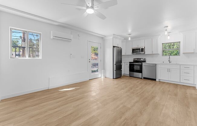 3212 Hamilton Way