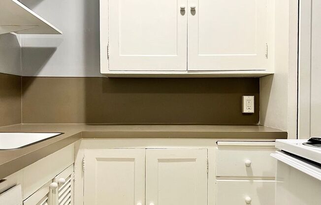 Studio, 1 bath, 467 sqft, $1,025, Unit 209