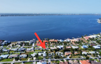 331 BAYSHORE DR