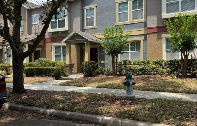 EXCELLENT TOWNHOUSE IN WINDERMERE