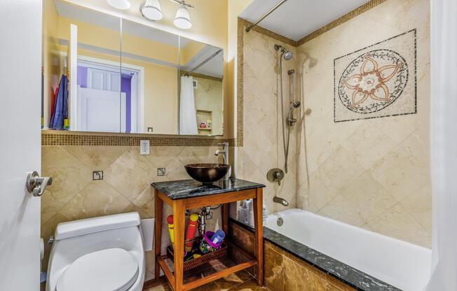 3 beds, 3 baths, 1,900 sqft, $8,500, Unit 29-K