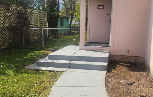 ✨ Newly Remodeled 3 Bedroom, 2 Bath Home in Monroe, Oregon ✨