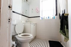 4 beds, 1 bath, $4,000, Unit 27