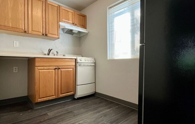 (DUP)  Studio Apartment - Close to Campus