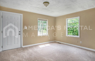 3 beds, 1 bath, $1,150