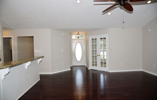 Updated Home in Bluewater Bay!