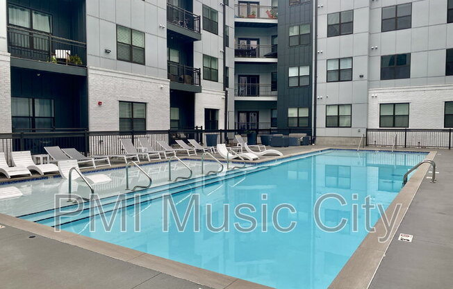 1677 54 AVE N