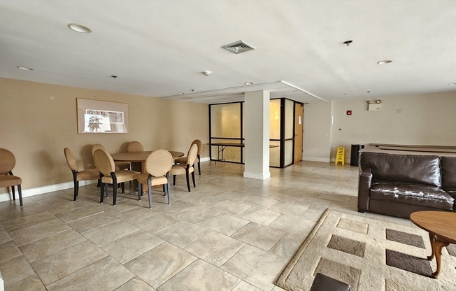 2 beds, 2 baths, 1,098 sqft, $3,100, Unit 416