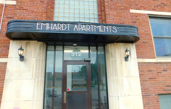 Emhardt Apartments