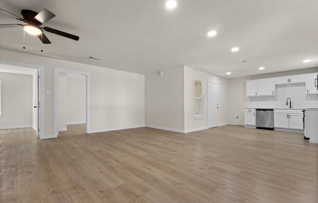 Lease Opportunity in Arlington!