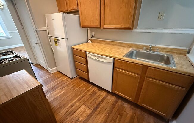 1 bed, 1 bath, 478 sqft, $1,095, Unit 406-63