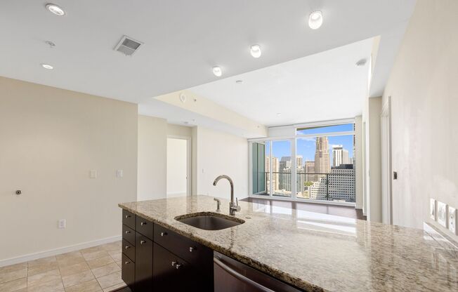 10 Terminus Luxury 2 Bedroom Condo in Heart of Buckhead