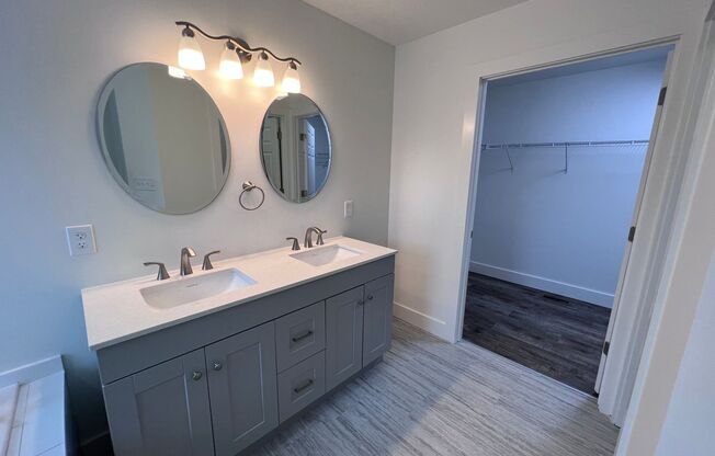 2 beds, 2.5 baths, 1,165 sqft, $1,825, Unit #  851