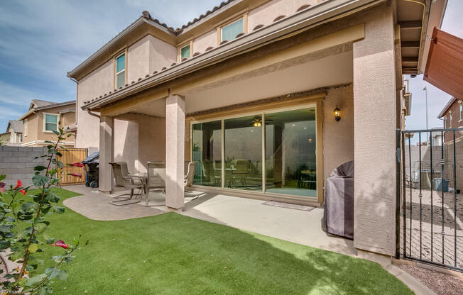 Great Mesa Community Dahlia Pointe 3 bedrooms 2.5 bathrooms