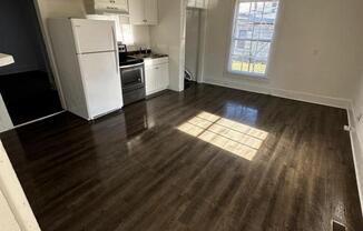 2 beds, 1 bath, $1,195, Unit UNIT A