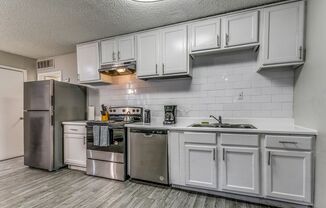 Studio, 1 bath, 555 sqft, $749