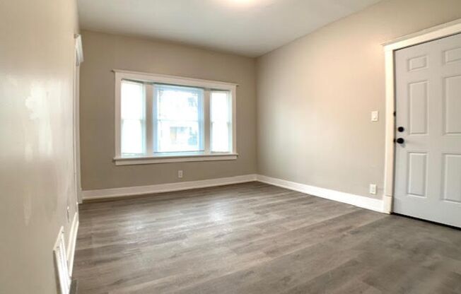 2203-09 S. Ridgeway Ave