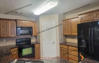 2 beds, 2 baths, $1,550