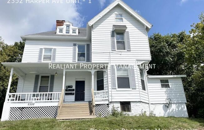 2352 Harper Ave