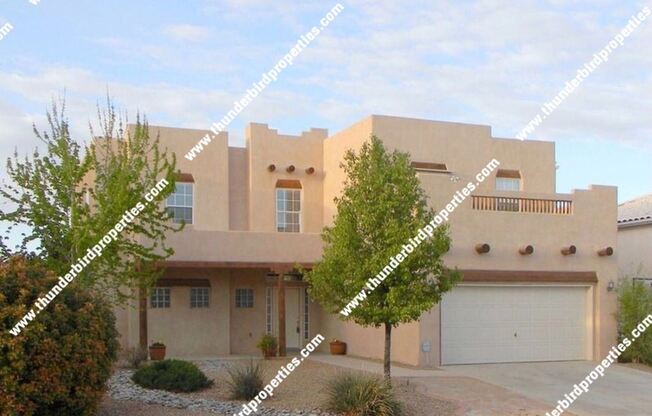 6704 Suerte Place NE