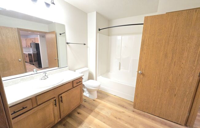 1 bed, 1 bath, 756 sqft, $1,025, Unit 3500 102