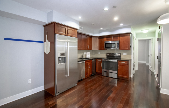 1522 Race St Unit 4