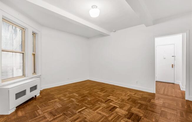 Studio, 1 bath, $3,500, Unit 425