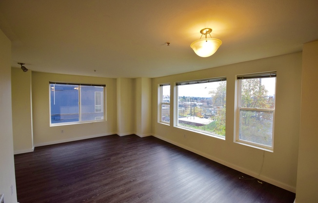 Alderview - 300 11th Ave