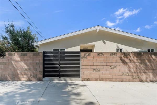 22237 TIARA ST