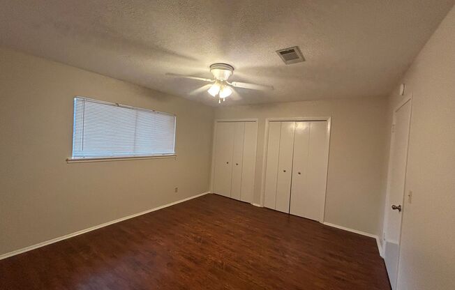 2 beds, 1 bath, $1,495