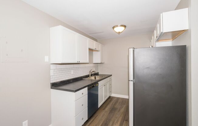 1 bed, 1 bath, 600 sqft, $730