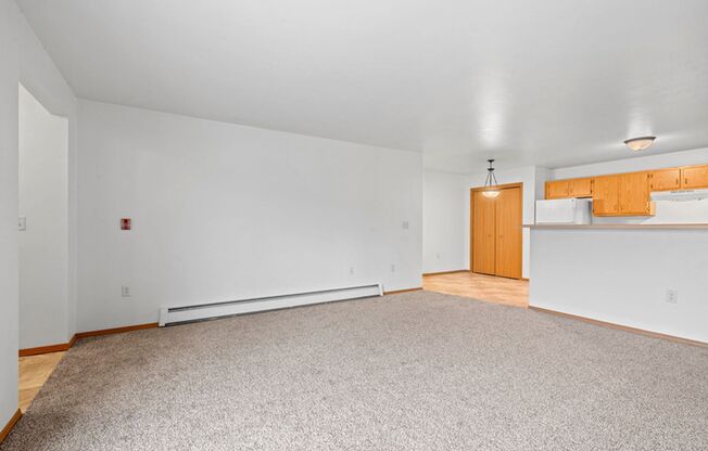 2 beds, 1 bath, 1,075 sqft, $1,445, Unit 1608-01