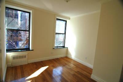 321 W 16 ST