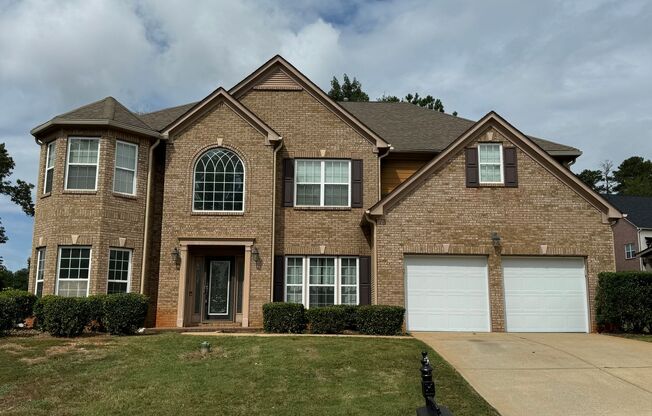 Beautiful 5 Bedroom 4 Bath in Heart of Stonecrest.