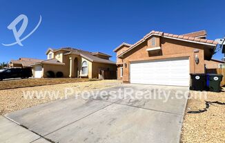 5 beds, 3 baths, $2,600