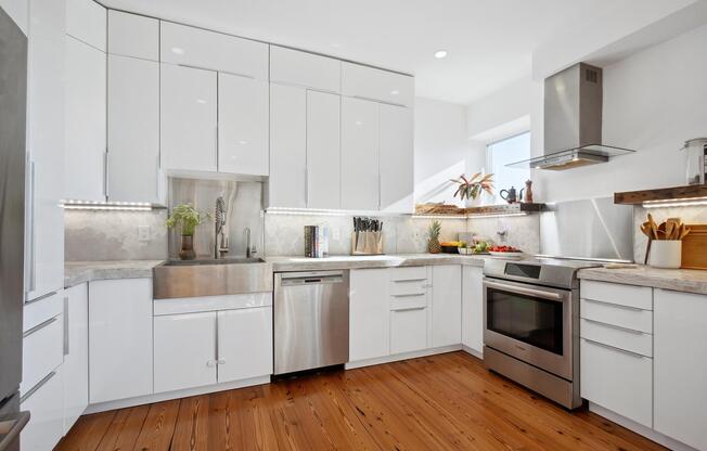 443 BERGEN ST PATH