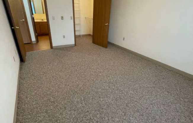 1 bed, 1 bath, 786 sqft, $850, Unit TE218X-219