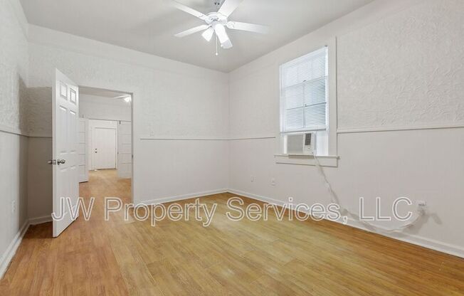 2 beds, 1 bath, $1,050