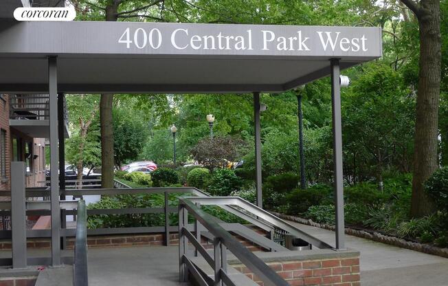 400 CENTRAL PARK W