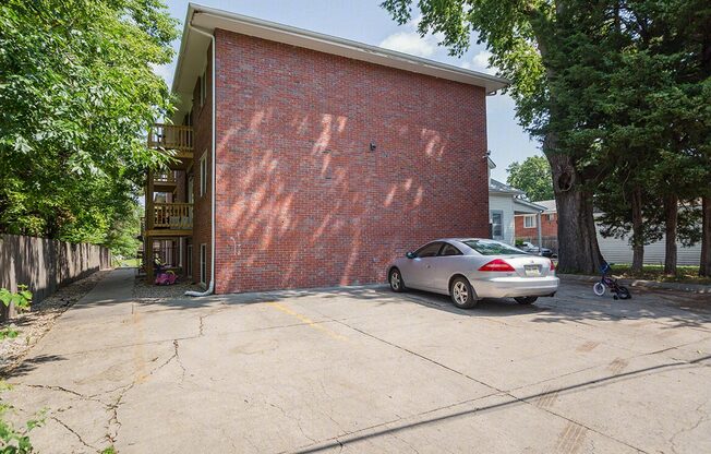 1833 WASHINGTON ST