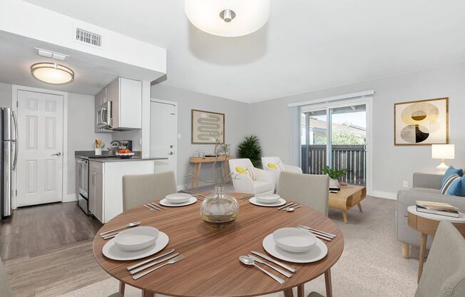 2 beds, 2 baths, 818 sqft, $1,650, Unit 908